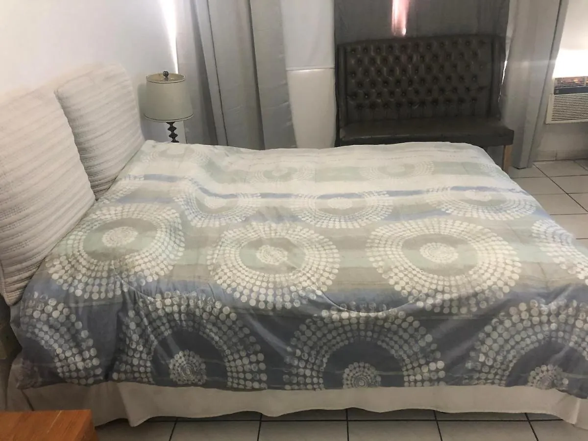 Isla Verde Beach - Condominio La Mancha 圣胡安
