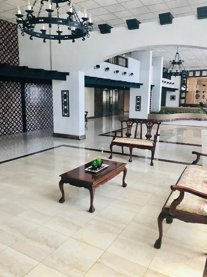 Isla Verde Beach - Condominio La Mancha San Juan
