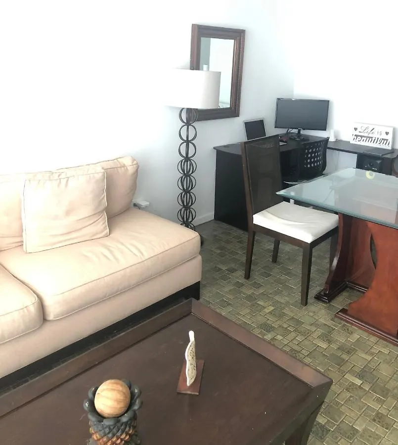 Isla Verde Beach - Condominio La Mancha San Juan Puerto Rico